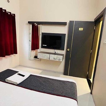 Oyo Hotel Elite Chandrapur Dış mekan fotoğraf
