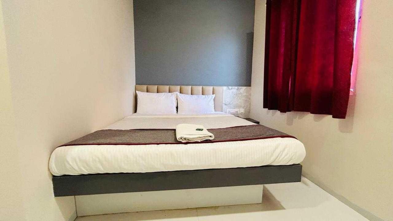 Oyo Hotel Elite Chandrapur Dış mekan fotoğraf